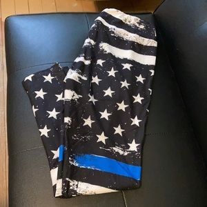 —One size Blue Line Charlie’s Project Leggings